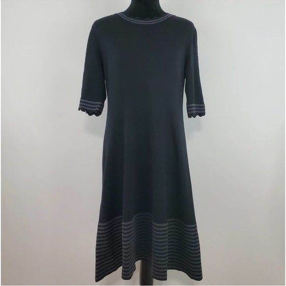 Vince Camuto Dresses & Skirts - ✨VINCE CAMUTO Black Elbow Sleeve Sweater Dress